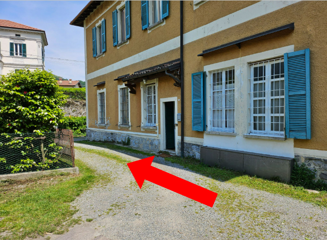 Gate path